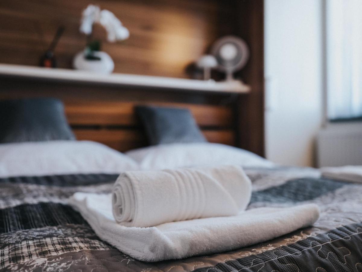 Hotel Horse Riding - Jezdecky Areal Tršice Kültér fotó